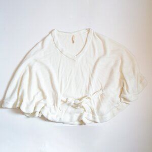 NWOT Elan Poncho Sweater; OS